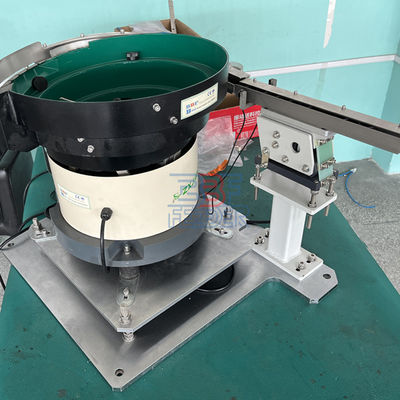 Mesin Vibratory Bowl Multilane yang Berputar Bagian Kecil Komponen Feeder Vibrating